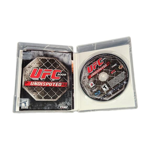 PS3 UFC Undisputed Video Game (Sony, 2009) Pre-owned CIB - Picture 3 of 4
